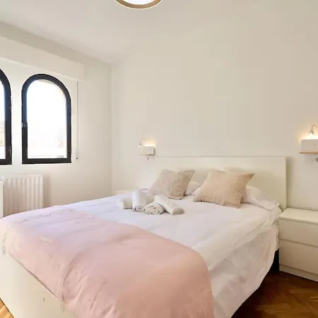 Apartment Duplex Palacio De Congresos Ii By Keyhom *